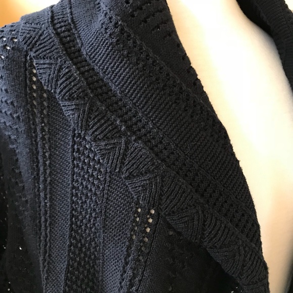 Black Sweater - Picture 6 of 7